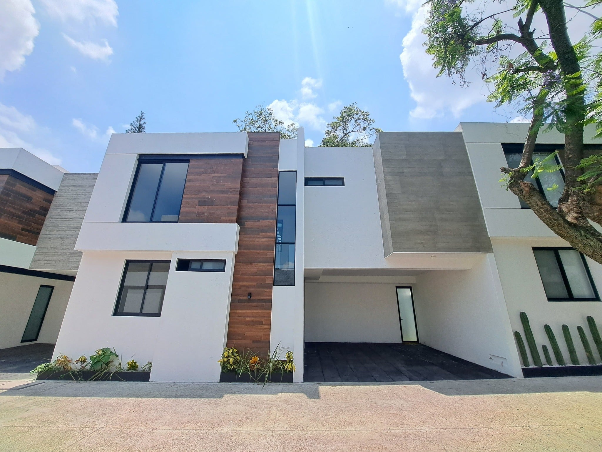 ULTIMAS 2 CASAS NUEVAS EN CUERNAVACA, MOR CENTRICAS